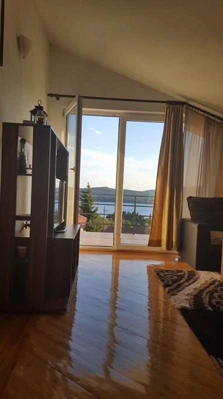Apartmani Petar ติวัต ภายนอก รูปภาพ