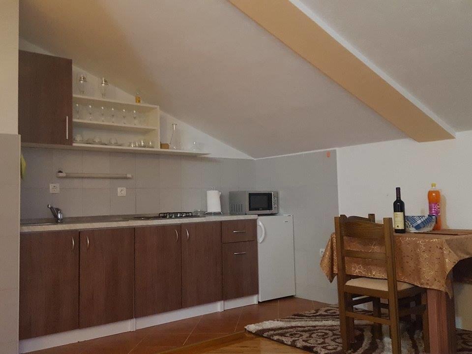 Apartmani Petar ติวัต ภายนอก รูปภาพ